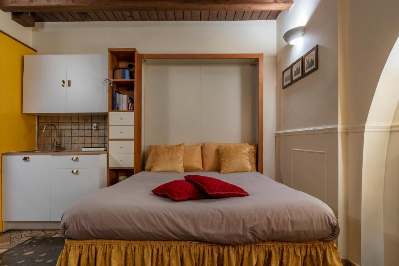 Piazza Navona Cozy And Central Studio โรม ภายนอก รูปภาพ