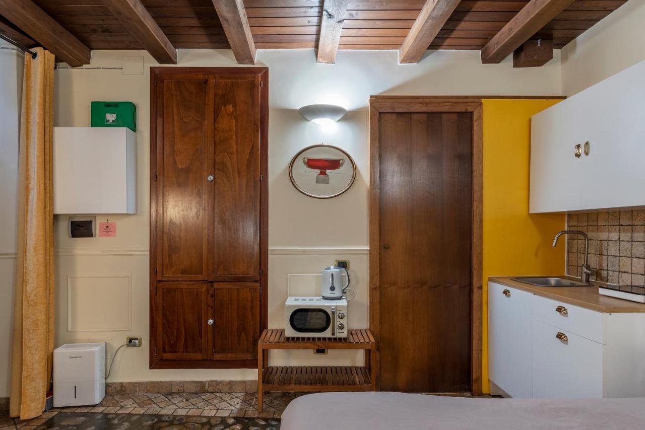 Piazza Navona Cozy And Central Studio โรม ภายนอก รูปภาพ