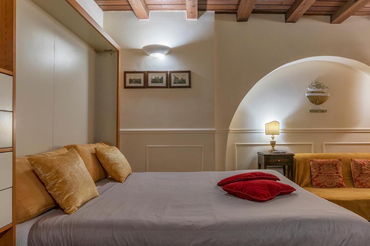 Piazza Navona Cozy And Central Studio โรม ภายนอก รูปภาพ