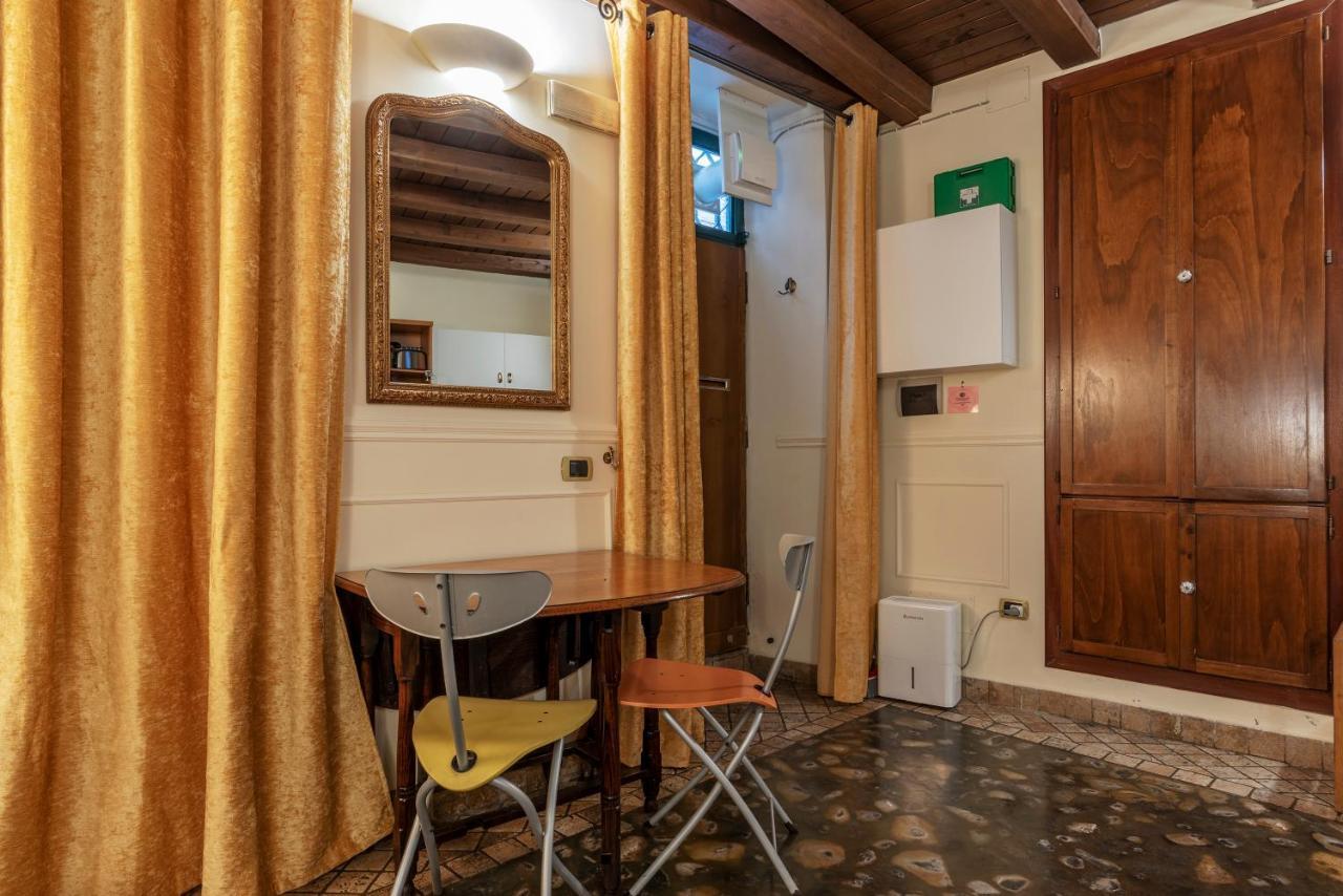 Piazza Navona Cozy And Central Studio โรม ภายนอก รูปภาพ