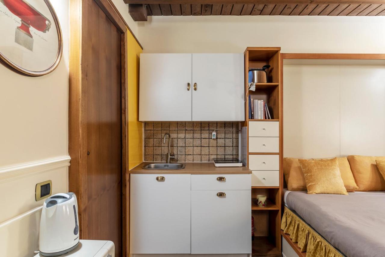 Piazza Navona Cozy And Central Studio โรม ภายนอก รูปภาพ